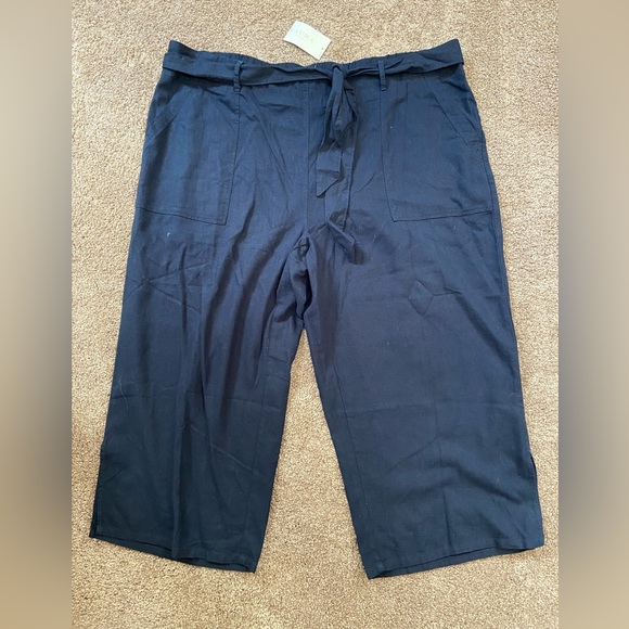 Laura Plus Blue Linen blend Capris size 20 - Picture 2 of 5